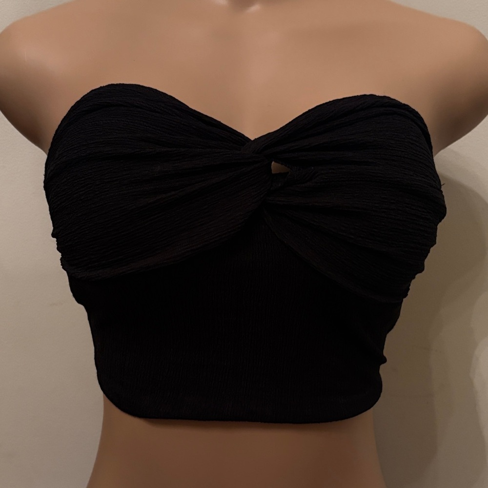 SHEIN Black Twist Front Crop Top